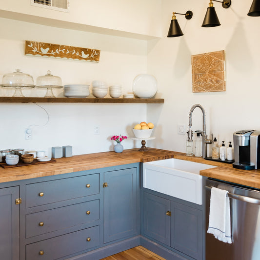 Designing a Space-Saving Kitchen: Smart Ideas for Small Spaces
